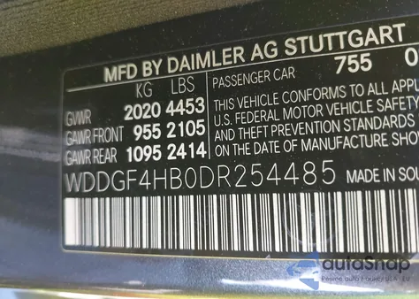 2013 Mercedes-Benz C 250 from USA, damaged, VIN WDDGF4HB0DR254485